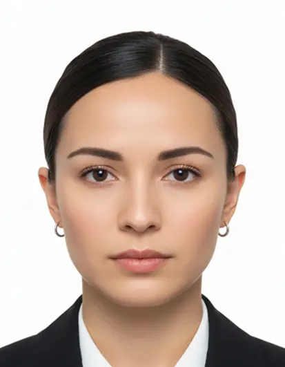 EU Passport photo example - 35mm by 45mm